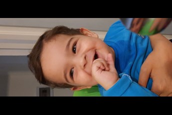 رادین عمر و دارو ندار بابا ش 