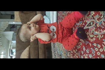 خنده های نی نی 