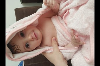 آنیا☺️ 