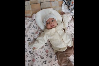 حسنا فرشته کوچولو 
