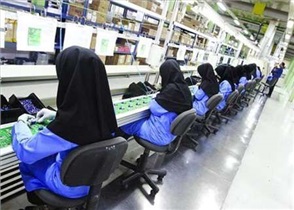سالانه 100 هزار زن ایرانی شغل خود را از دست میدهند/ مردانه شدن مشاغل