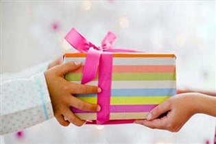 هدیههای بچهها به مادران