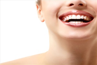  چند روش مفید برای رهایی از بوی بد دهان 