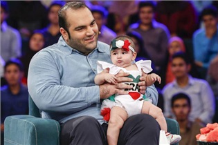 سلیمیها در خندوانه/ آرامش در حضور خانواده!