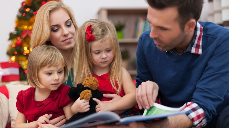 پدر و مادر هم‌تیمی؛ چطور تقسیم وظایف والدین را عادلانه کنیم؟