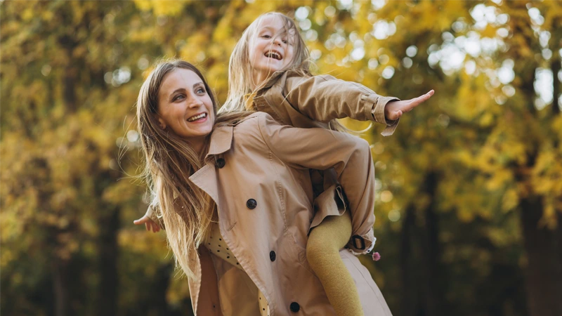 مدیریت زمان برای مادران شاغل در روزهای کوتاه پاییز