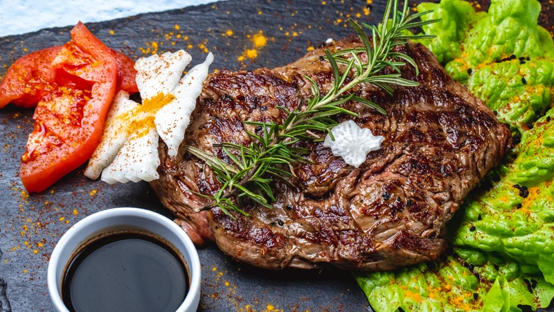 مصرف گوشت قرمز چه تاثیری بر هورمون های بدن دارد؟