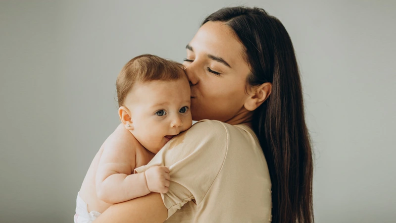 چطور نوزاد خود را آرام کنیم؟