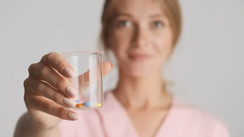 ویتامین‌ها و مکمل‌های ضروری سه‌ماهه اول بارداری