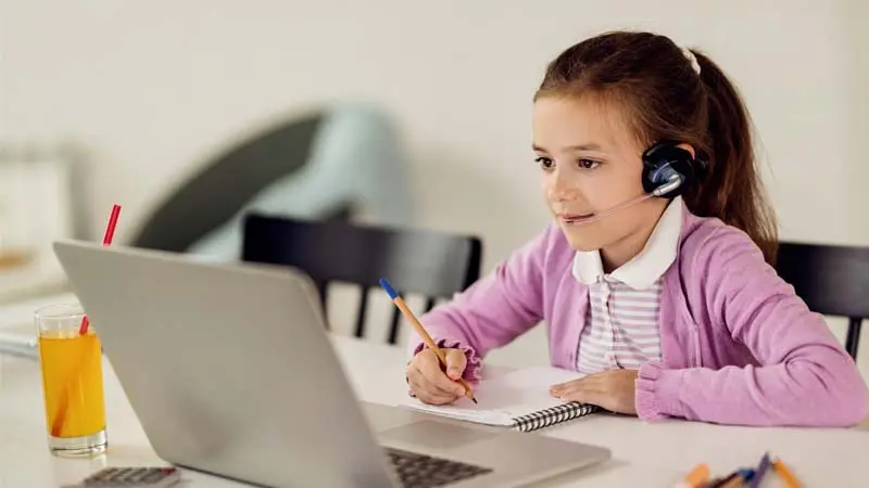 آموزش آنلاین بدون حواس‌ پرتی؛ چگونه تمرکز ایجاد کنیم؟